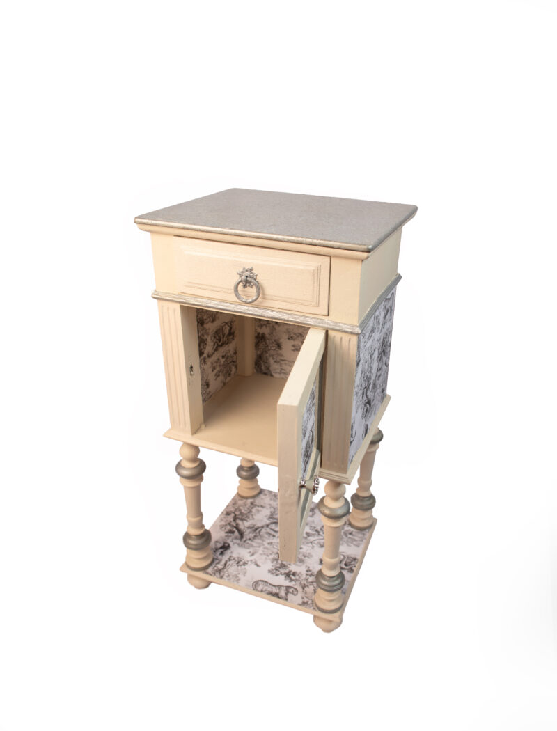 Designový stolek s ilustracemi Toile de Jouy
