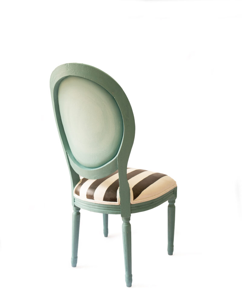Designová židle s portrétem ikonické Audrey Hepburn