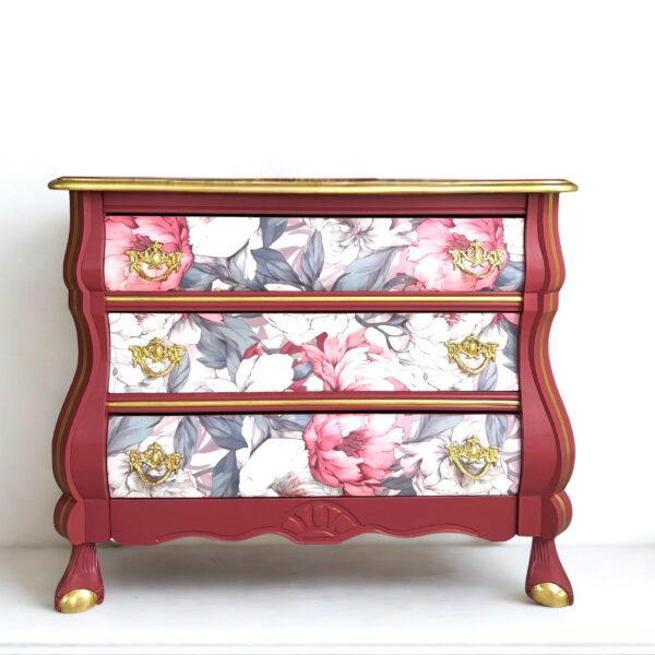 Designoová komoda Romantika